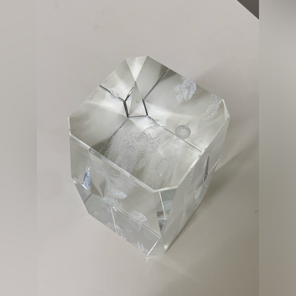 Solid Lead Crystal Laser Etched 3D Holographic Tropical Beach Scene Paperweight - Picture 8 of 16